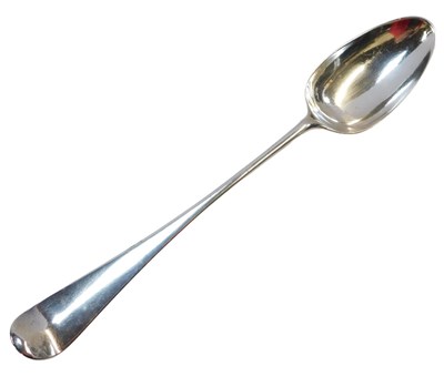 Lot 134 - A Georgian silver Hanoverian pattern basting...