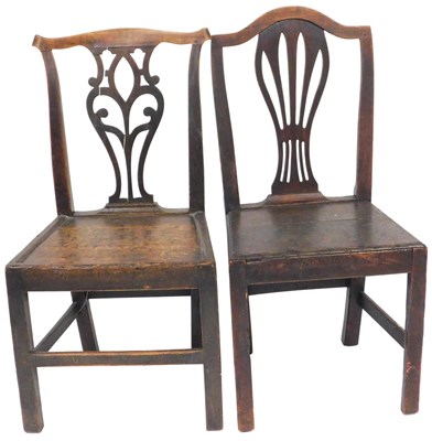 Lot 539 - A Chippendale style oak country chair, with a...