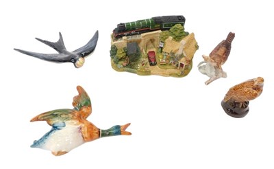 Lot 123 - A group of collectables, comprising a Lilliput...