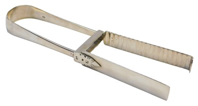Lot 141 - A pair of George III silver asparagus tongs,...