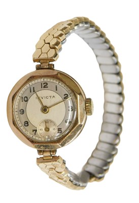 Lot 250 - An Invictor 9ct gold cased lady's...