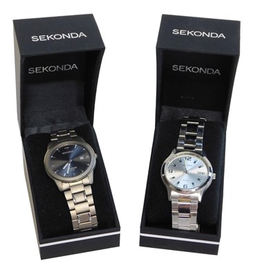 Lot 445 - Two Sekonda gentlemen's wristwatches,...