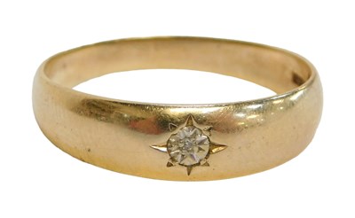 Lot 99 - A 9ct gold dress ring, with a star illusion...