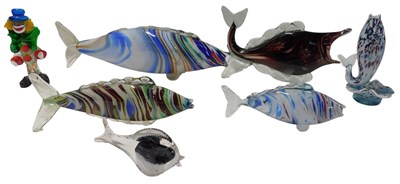 Lot 577 - A group of Murano and Murano style glassware,...