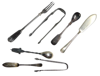 Lot 629 - A group of small silver, comprising a George V...