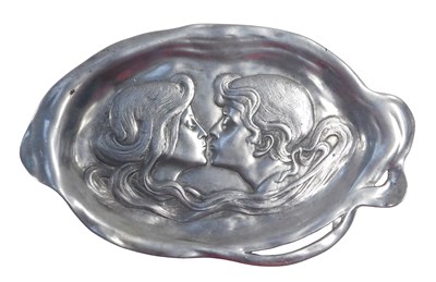 Lot 638 - An Art Nouveau pewter dish, of oval form,...