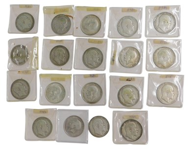 Lot 702 - Nineteen pre 1920 half crowns.