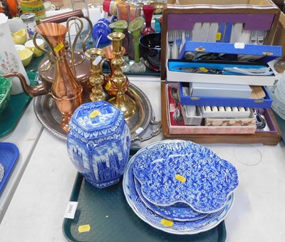 Lot 2043 - Ceramics and household tableware, including...
