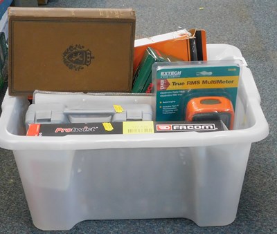 Lot 2070 - Assorted tools, to include Bahcofit...