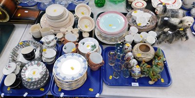 Lot 2095 - A group of ceramics, including figures, some...