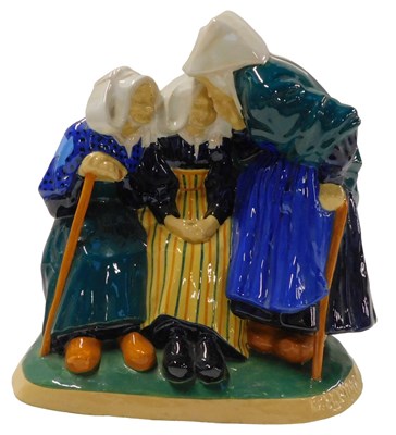 Lot 729 - An early 20thC Henriot Quimper figure group of...