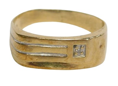 Lot 773A - A gentleman's 9ct bicolour gold and diamond...