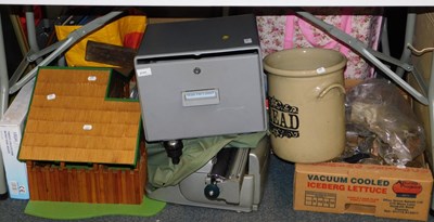 Lot 2151 - Ceramics, household wares, including a small...