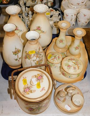 Lot 2174 - A Crown Devon Fieldings part dressing table...