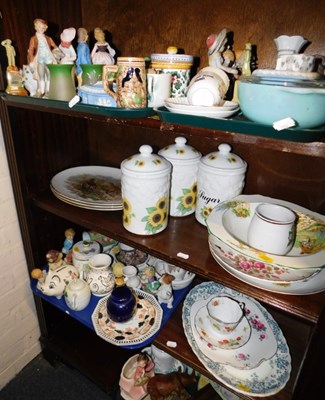 Lot 2210 - A group of ceramics and glassware, ceramics to...