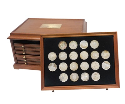 Lot 1 - A Queen Elizabeth II silver One Hundred...