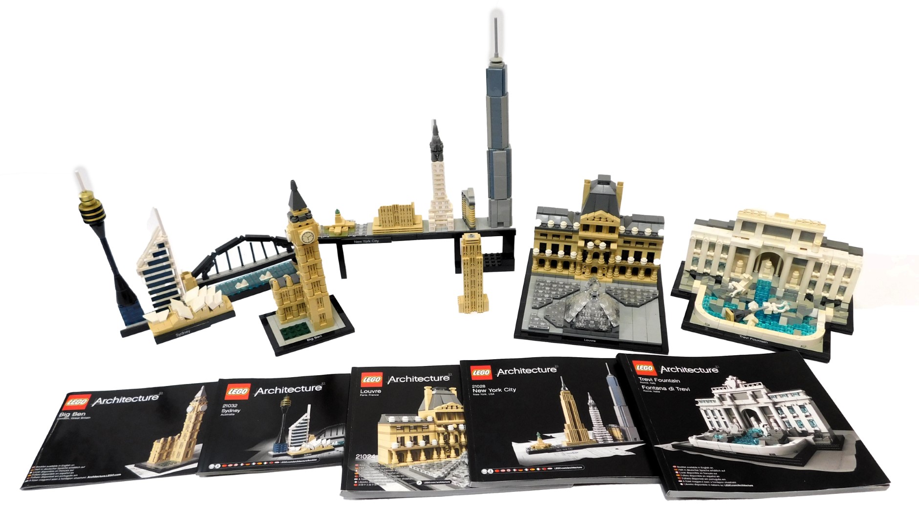 Lot 569 - Five Lego Architecture kit builds,